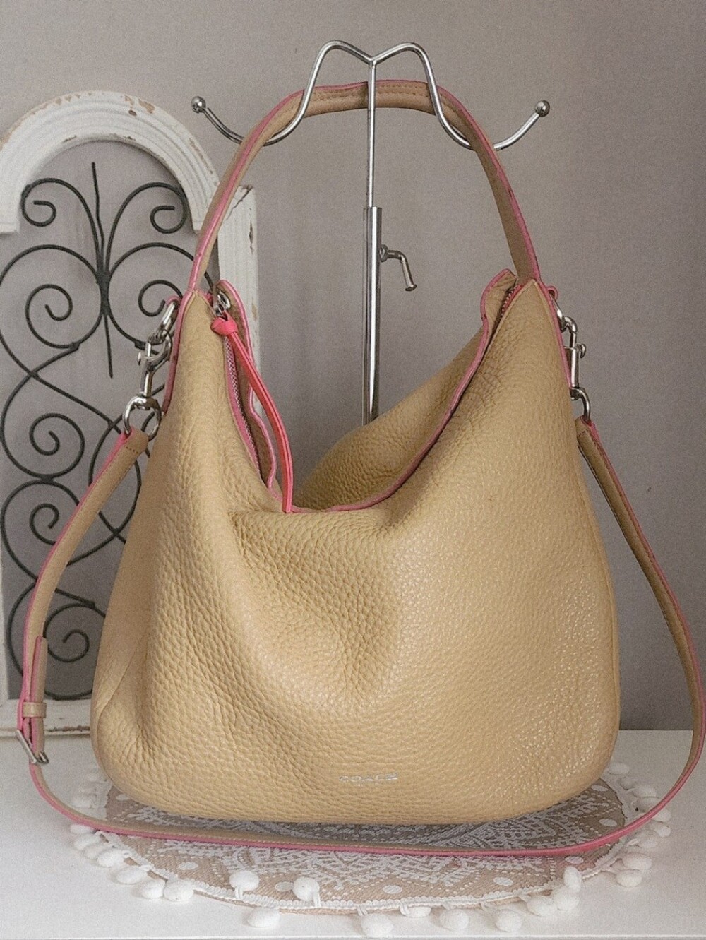 Coach Bleeker Sullivan Pebbled Leather Hobo Bag Satchel in Beige with Pink Trim
